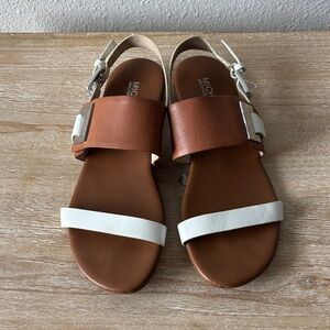Michael Kors Tan and White Women's Sandals